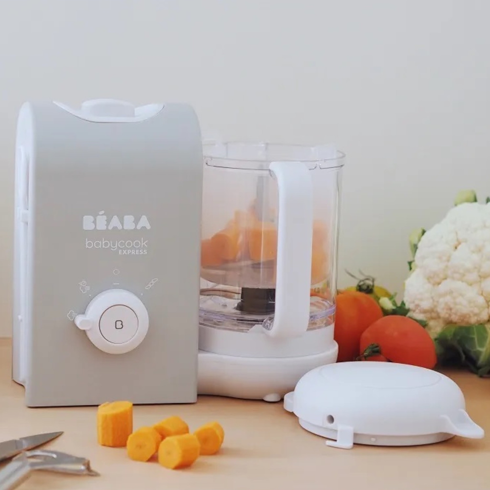 Пароварка-блендер Beaba Babycook Express Cірий