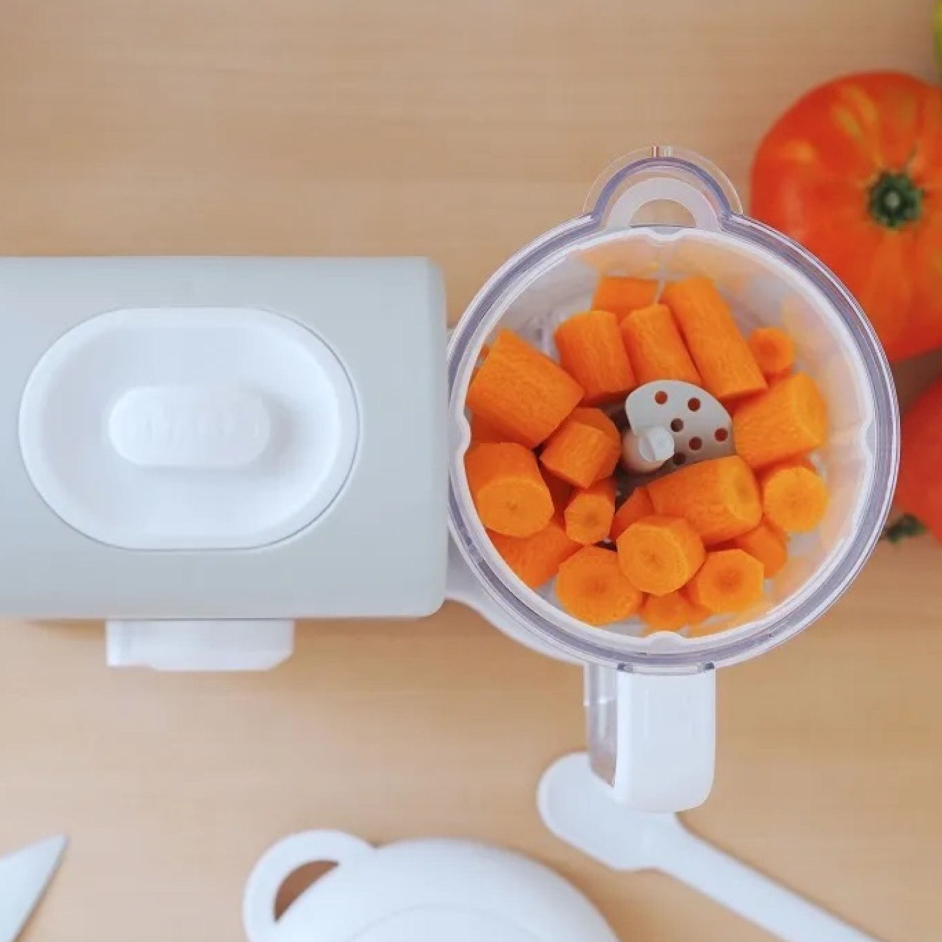 Пароварка-блендер Beaba Babycook Express Cірий