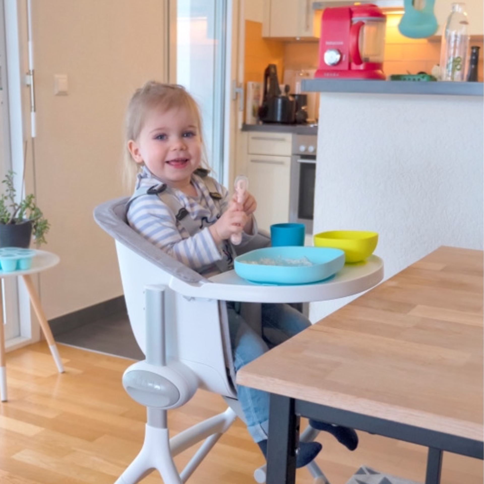Набір силіконового посуду Beaba Babycook, 4 предмета, синій/неон