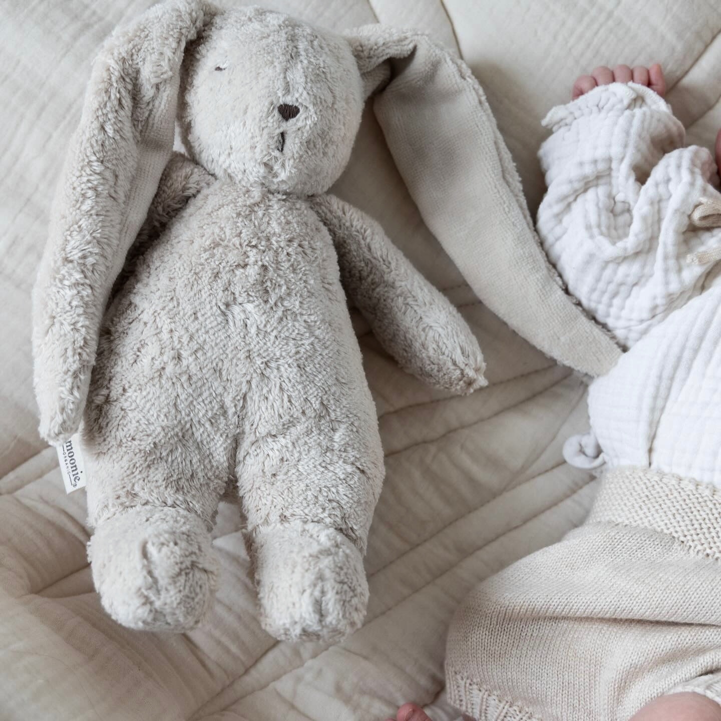 Співаючий Зайчик MOONIE ORGANIC Grey