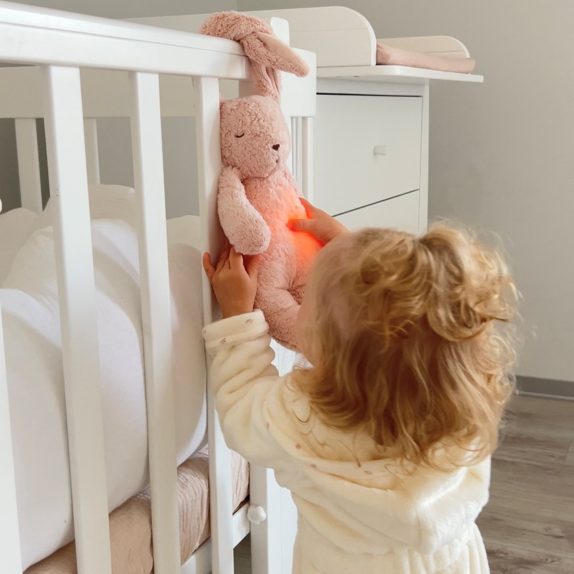 Співаючий Зайчик MOONIE ORGANIC Rose