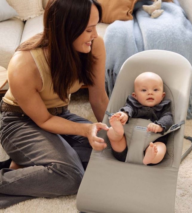 Шезлонг BabyBjorn BALANCE SOFT Woven/Jersey Tri Fabric Sand Grey