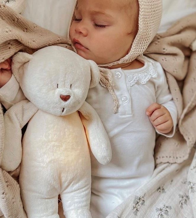Співаючий Ведмедик MOONIE BASIC Cream (гладкий)