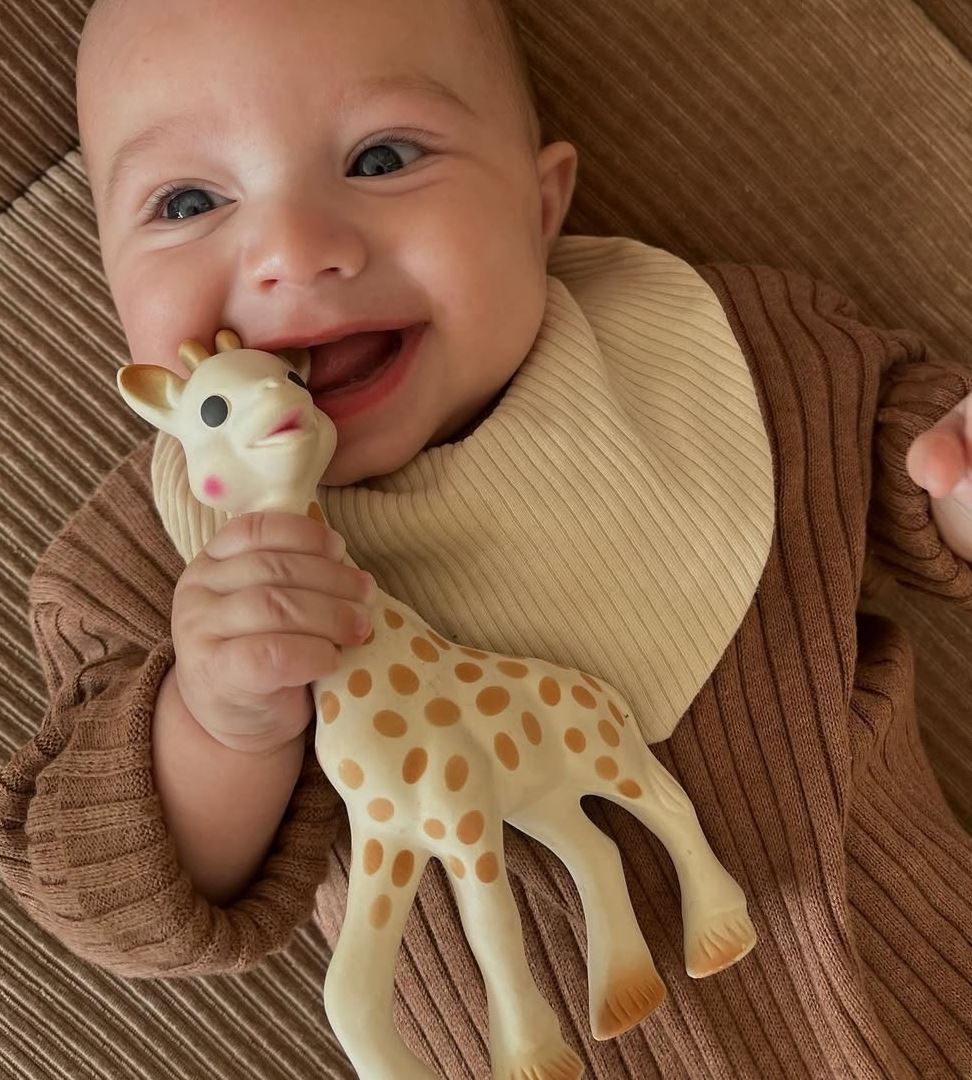 Іграшка-прорізувач Жирафа Софі, Sophie la girafe So Pure, 0 міс.+