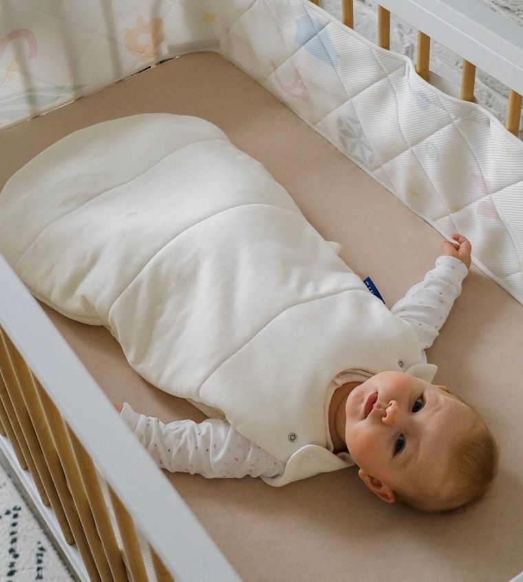 Спальник зимовий молочний